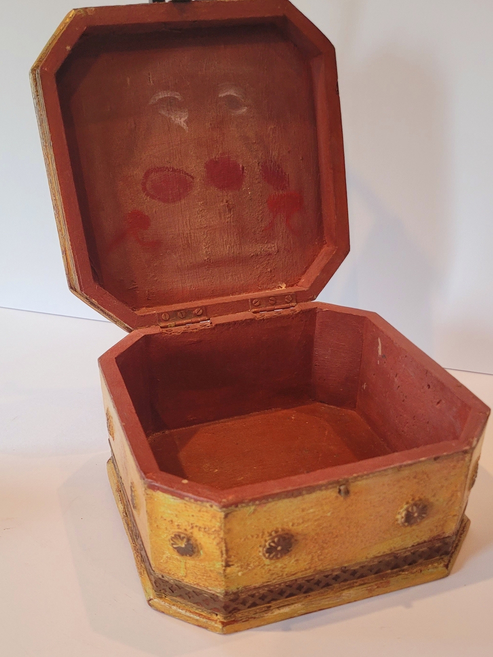 Handcrafted Octagonal Decorative Wooden Box Vintage - Picture 2 of 5